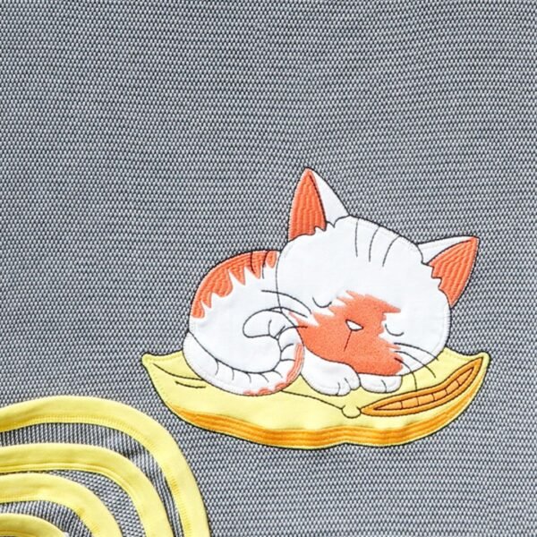 Unisex  Embroidered 100%Organic Cotton Cat Graphics warm Baby Blanket-Grey - Image 4