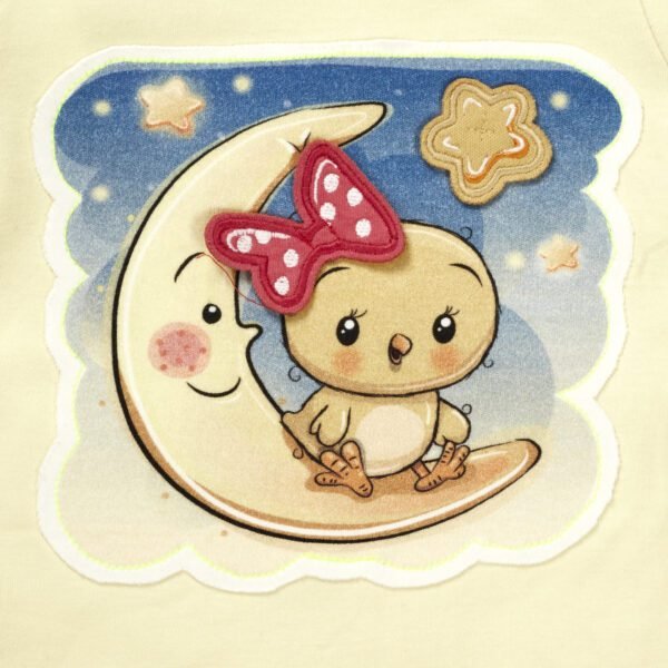 Girls Graphic Printed 100%Organic Cotton T-Shirt Combo Pack of 2 with cute bird and giraffe printed patch-Pink and Yellow - Image 3