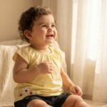 Girls Organic Cotton Poplin Sleevless Flowers Applique Raglon Top & Bloomer Set - Yellow