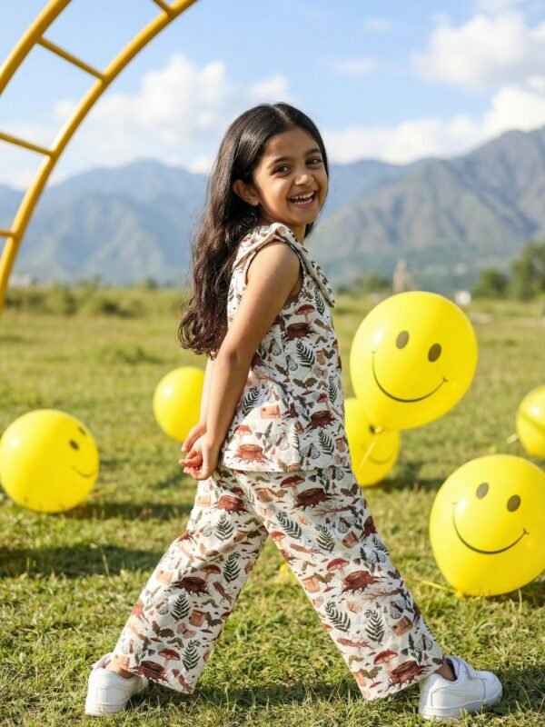 Girls Single Jersey Sleevless All Over Print Top  & Shorts - White & Green - Image 4