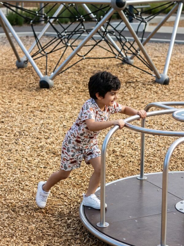 Unisex Organic Cotton Single Jersey Short Sleev All Over Print T-Shirt & Shorts set - White & Green - Image 3